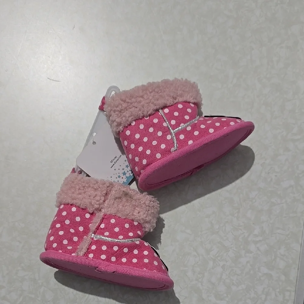 Disney Pink‎ Minnie Mouse Slippers with Plush Lining